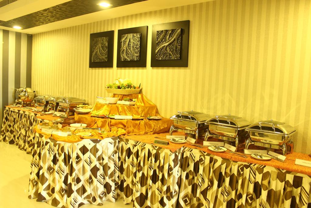 Abaam Cochin Hotel Kochi Exterior foto