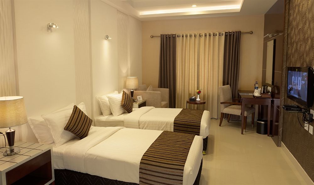 Abaam Cochin Hotel Kochi Exterior foto